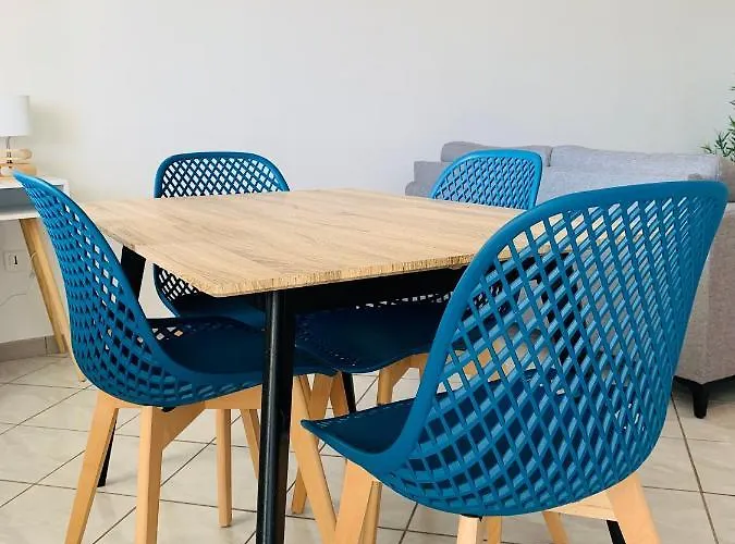 Moderne Pres De Toulouse * Fonsorbes